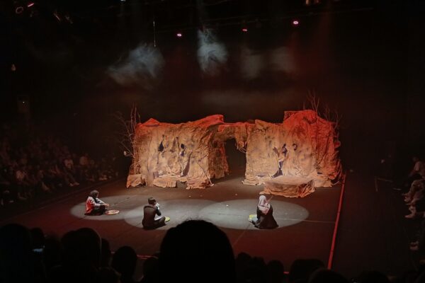 Resensi Pementasan Drama Teater Air_20251202_183236_0000.pdf_20260206_105352_0000