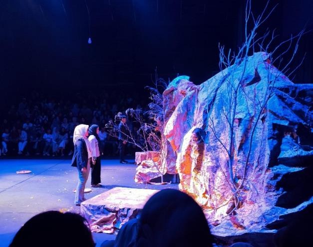 TEATER 2 3