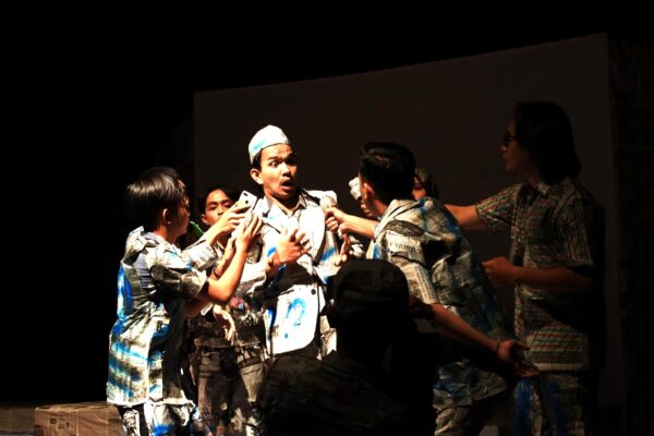 Dokumentasi Teater AiR Jambi Tembak